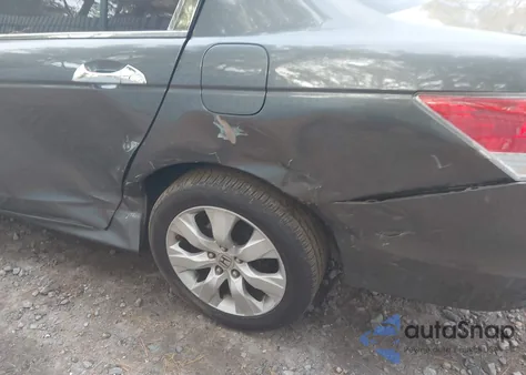 2010 Honda Accord 3.5 Ex-L z USA, uszkodzony, nr VIN 1HGCP3F89AA006044